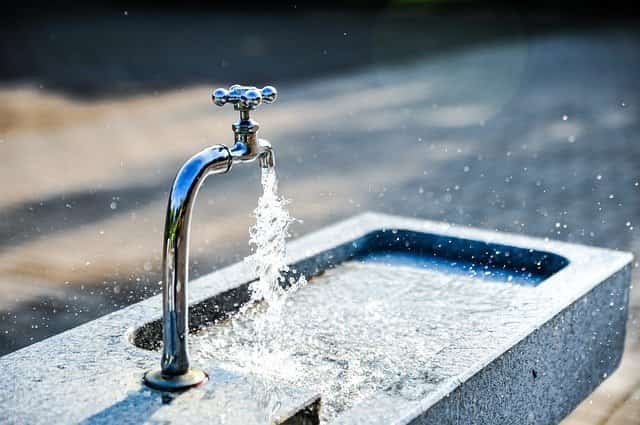 Is it safe to drink tap water in Portugal