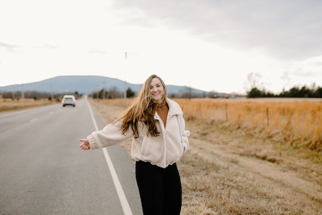 Stay safe from Scammers while hitchhiking in Poland